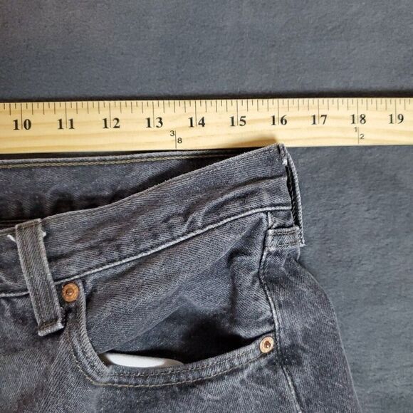 Vtg Levis 501 Jeans Dark Wash Men's 32 X 33 Made in USA Button Fly (tag 34X34) - Picture 8 of 13